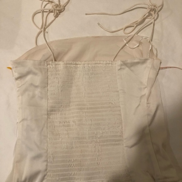 Abercrombie and Fitch square neck cami - Picture 3 of 3